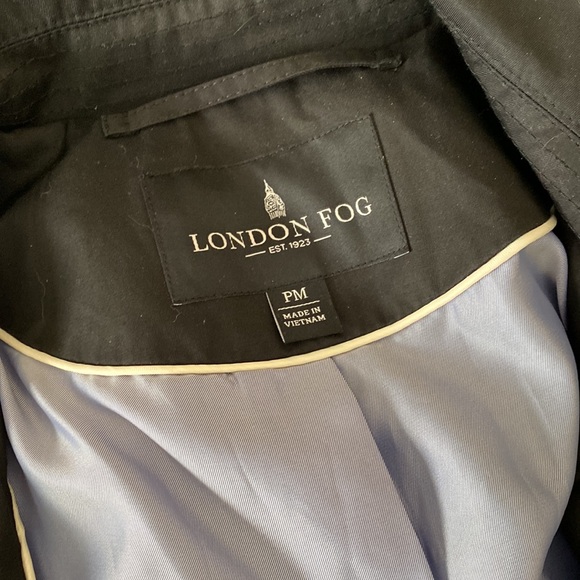 London fog black lined trench coat women’s petite small - Picture 2 of 11